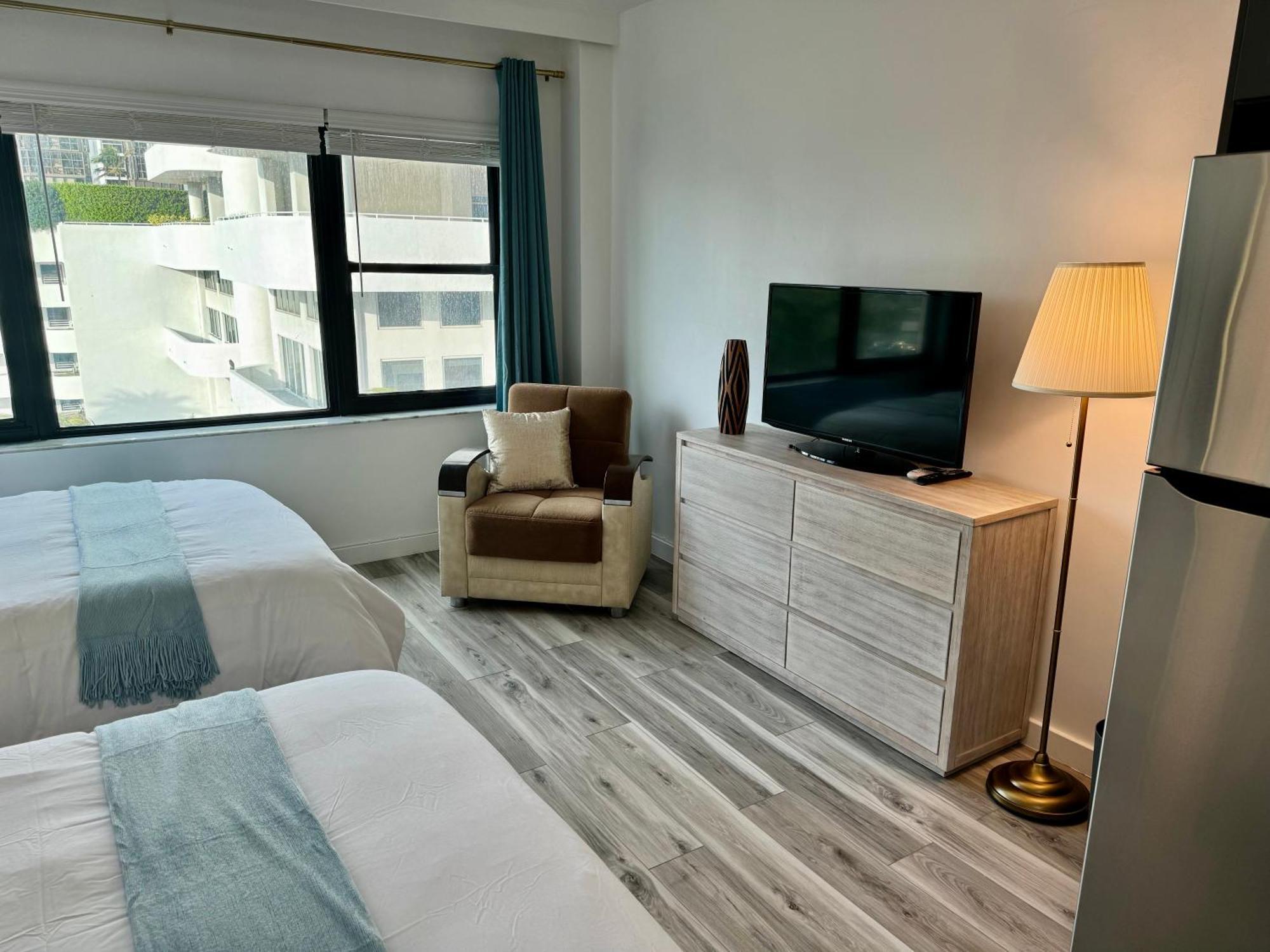 Directly On The Beach With Pool & Parking Miami Beach Buitenkant foto