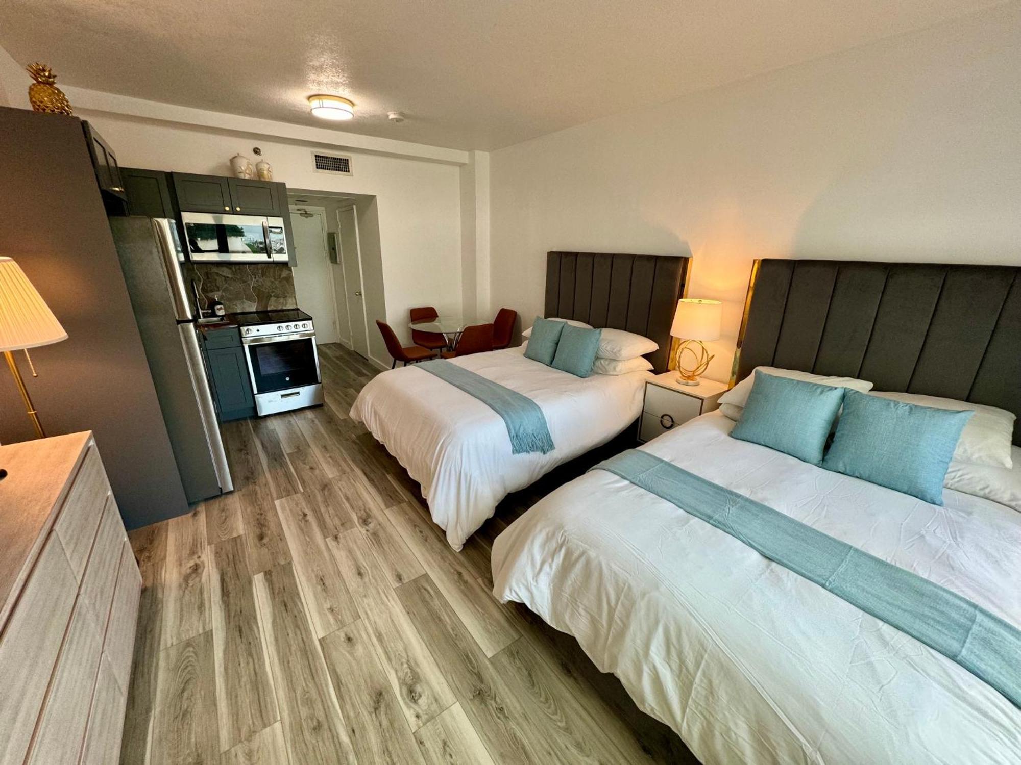 Directly On The Beach With Pool & Parking Miami Beach Buitenkant foto